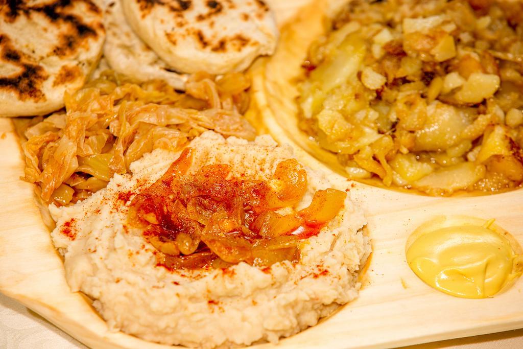 Artmotel & Bistro Haţeg Zewnętrze zdjęcie